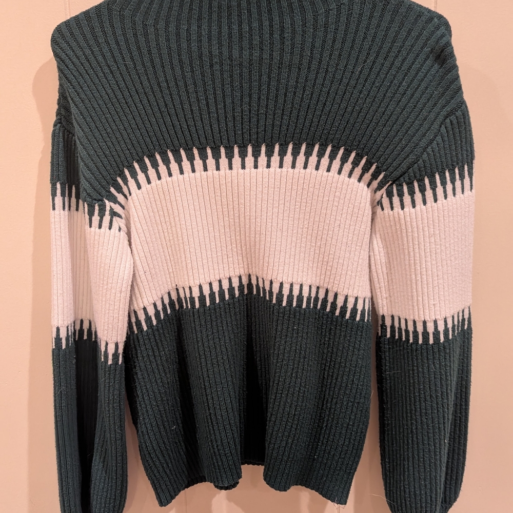 Stylish Green Women's Sweater